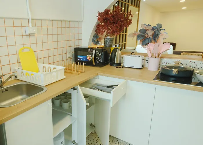 Apartment Big Unit For 8 People, Center Silom