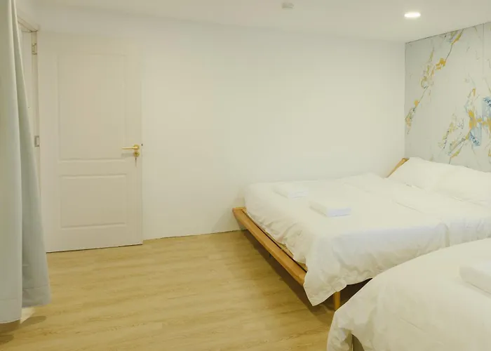 Big Unit For 8 People, Center Silom Apartment Bangkok