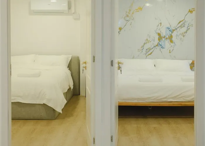Big Unit For 8 People, Center Silom Apartment *